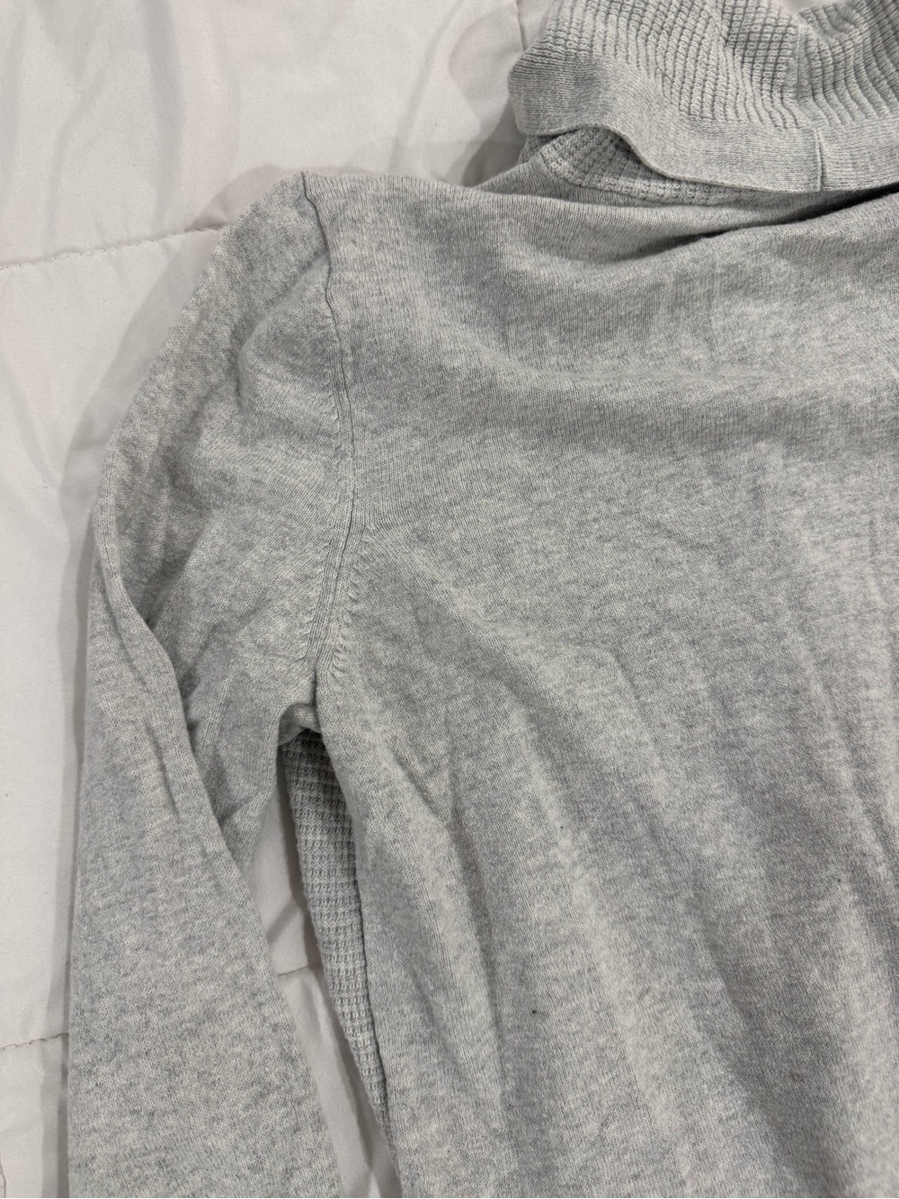 GAP Cardigan - Picture 6 of 8